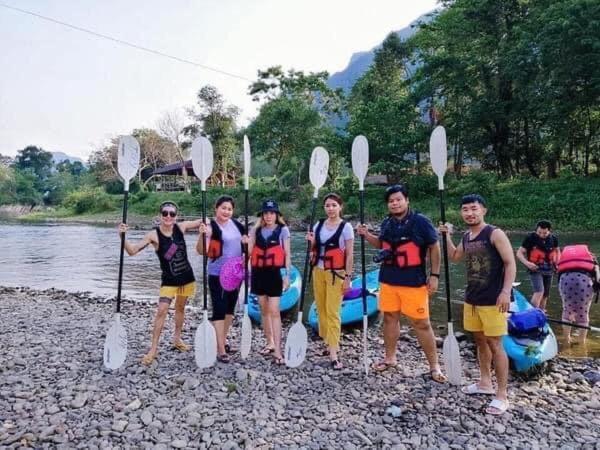 Lacasa Vang Vieng Hotel Bagian luar foto
