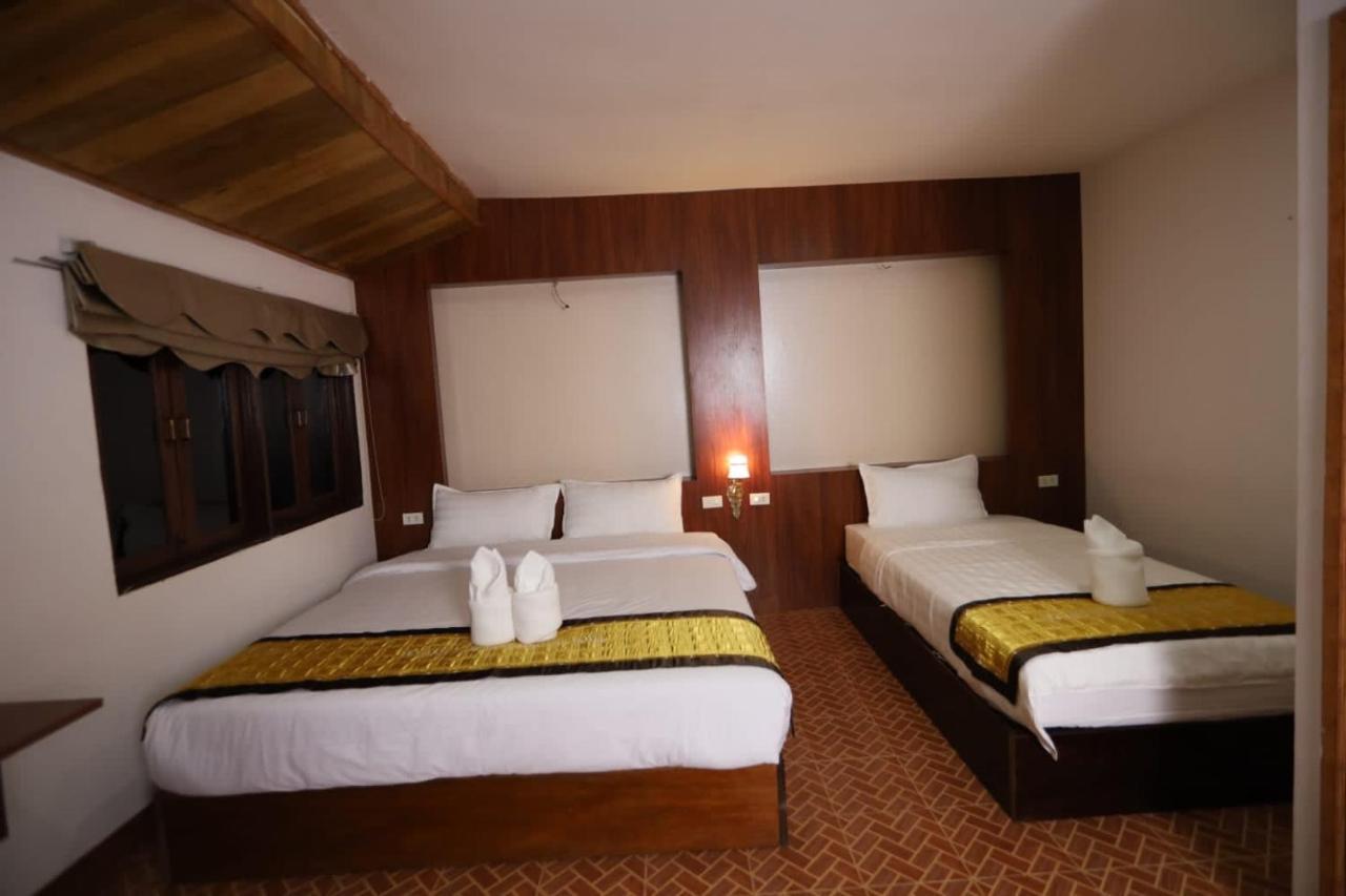 Lacasa Vang Vieng Hotel Bagian luar foto