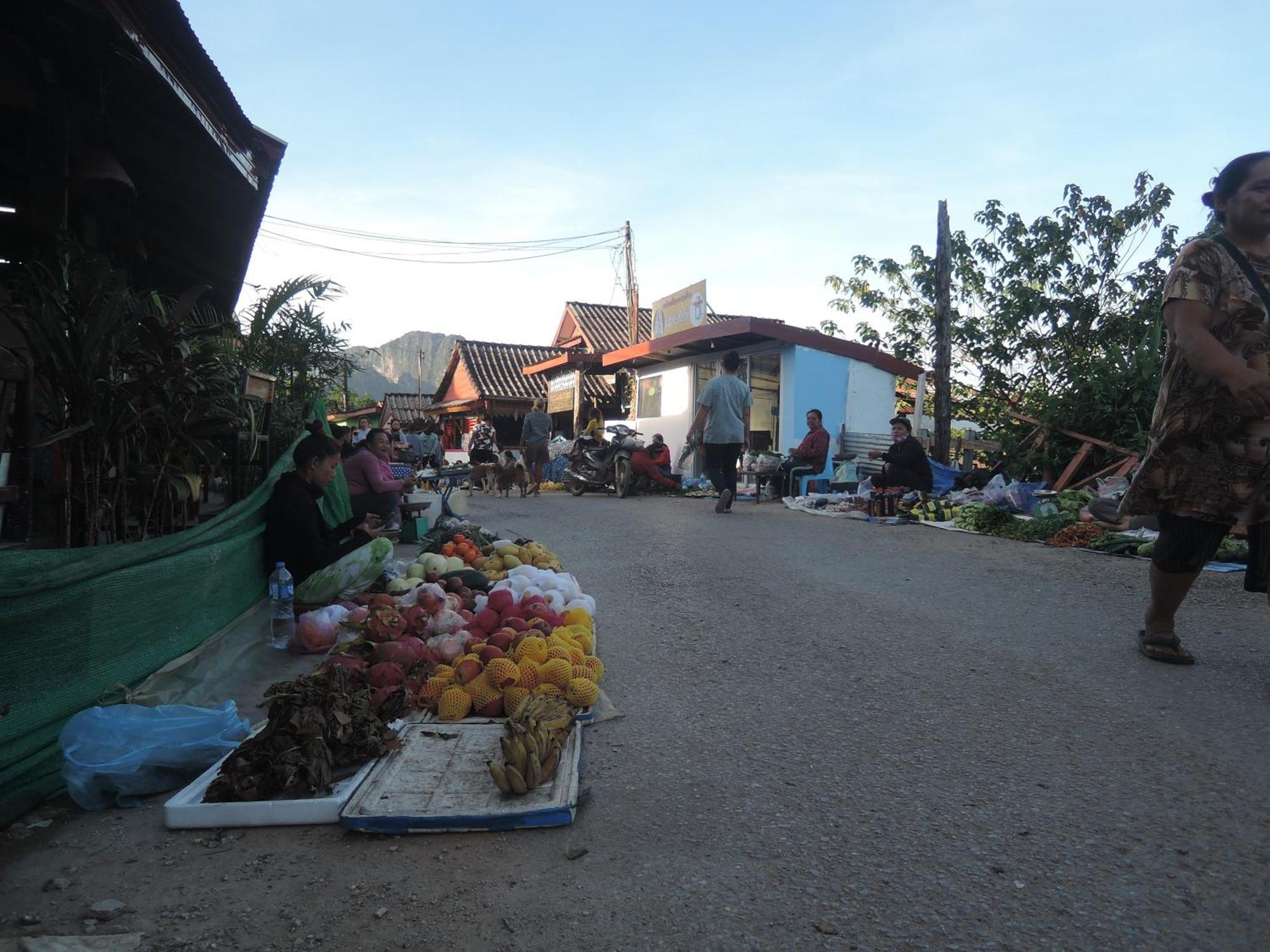 Lacasa Vang Vieng Hotel Bagian luar foto