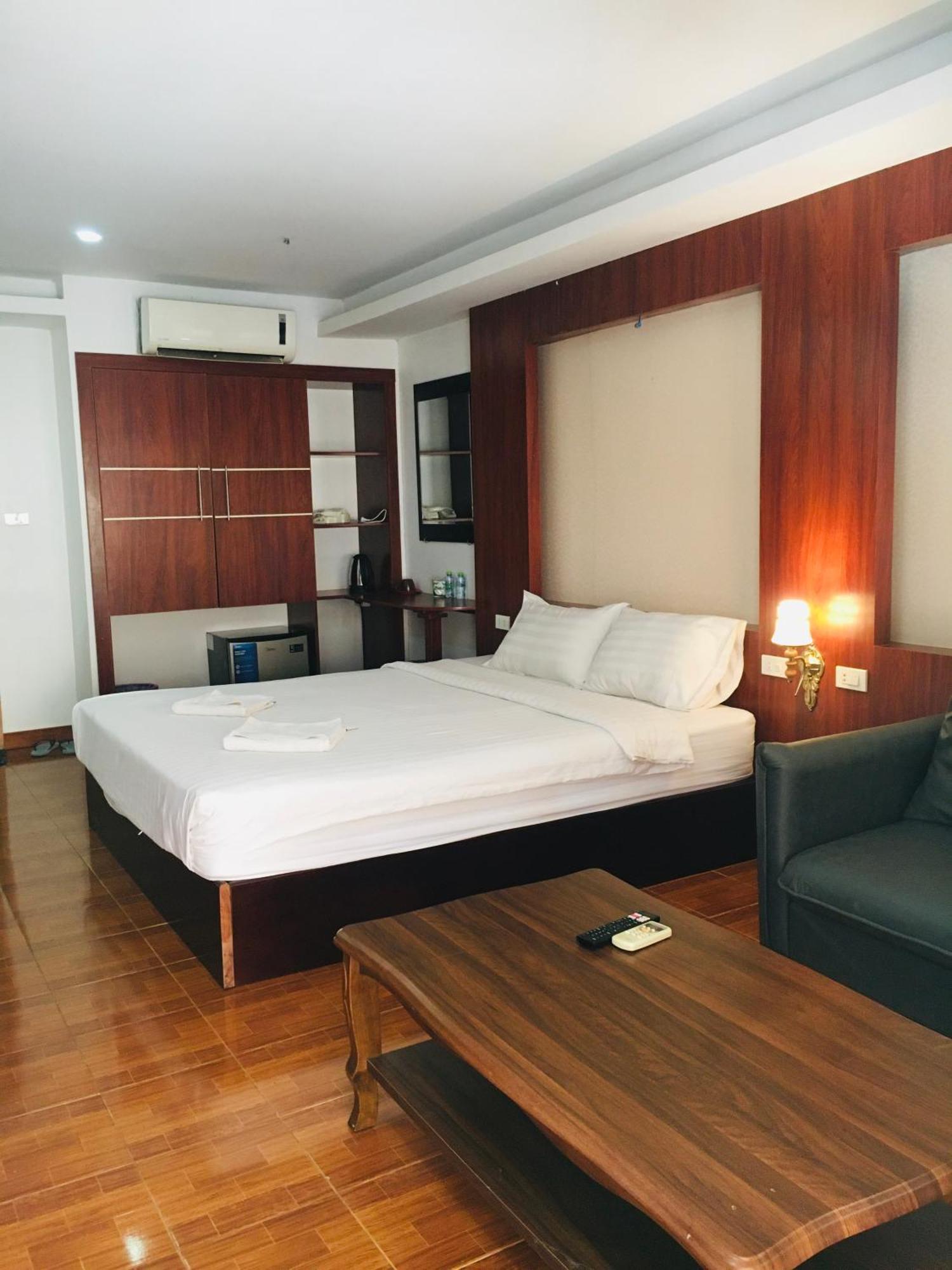 Lacasa Vang Vieng Hotel Bagian luar foto